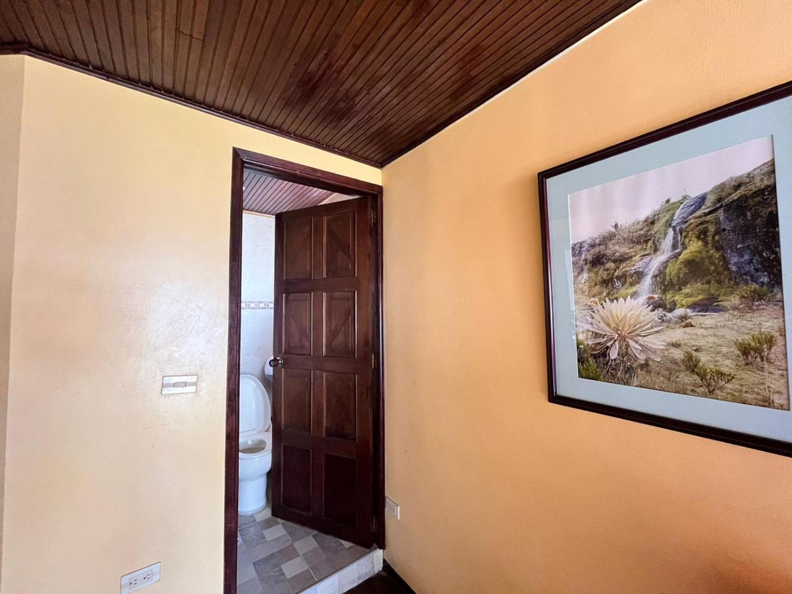 Hotel Calicanto Real Cafe Museo مونغوي المظهر الخارجي الصورة