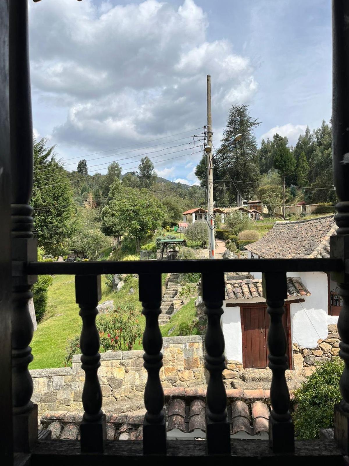 Hotel Calicanto Real Cafe Museo مونغوي المظهر الخارجي الصورة